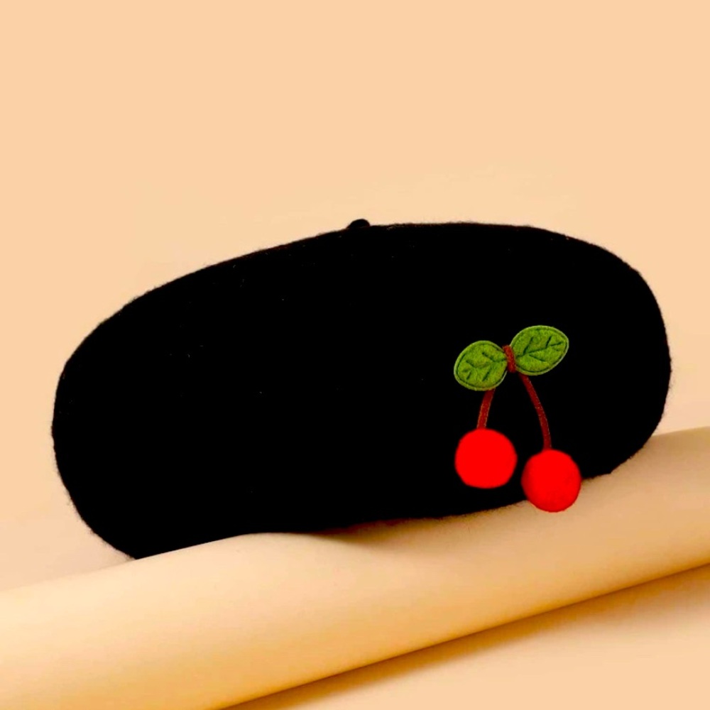 🍒Cherry Decor Beret 🍒